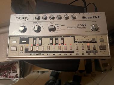 Cyclone Analogic TT-303