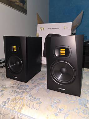 Monitor da studio ADAM Audio T7V Garanzia fino al 2027