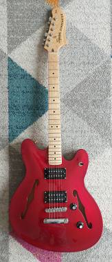 Fender Squier Starcaster candy apple red